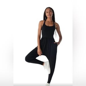 Black Crisscross Strap Jumpsuit with Pockets